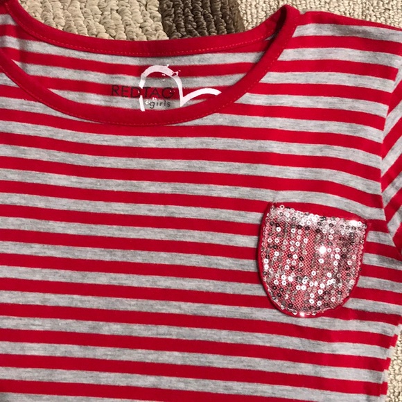 Girls Red Tag Girls Long Sleeve Tee - Picture 2 of 4